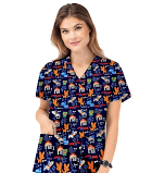 Dog Print Top V Neck 2 Pocket Half Sleeve in Interlock Stretch Fabric 100% Polyester
